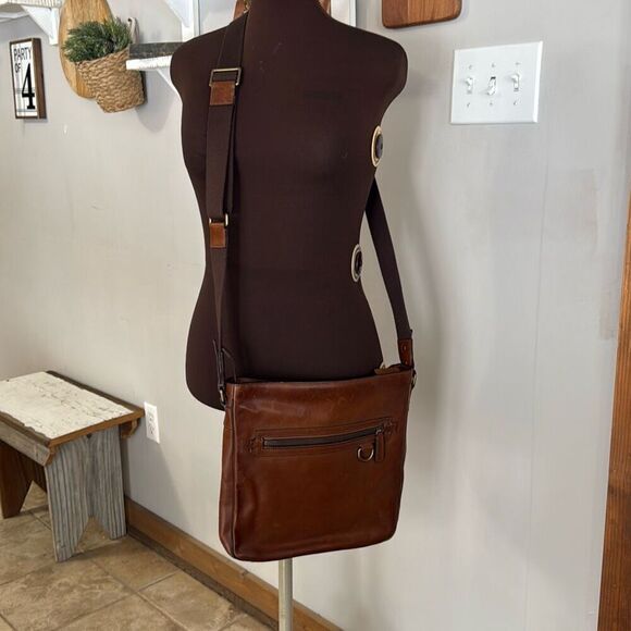 Coach Shoulder Bag Bleecker Legacy Leather Fawn Brown Crossbody Field messenger - Picture 1 of 10